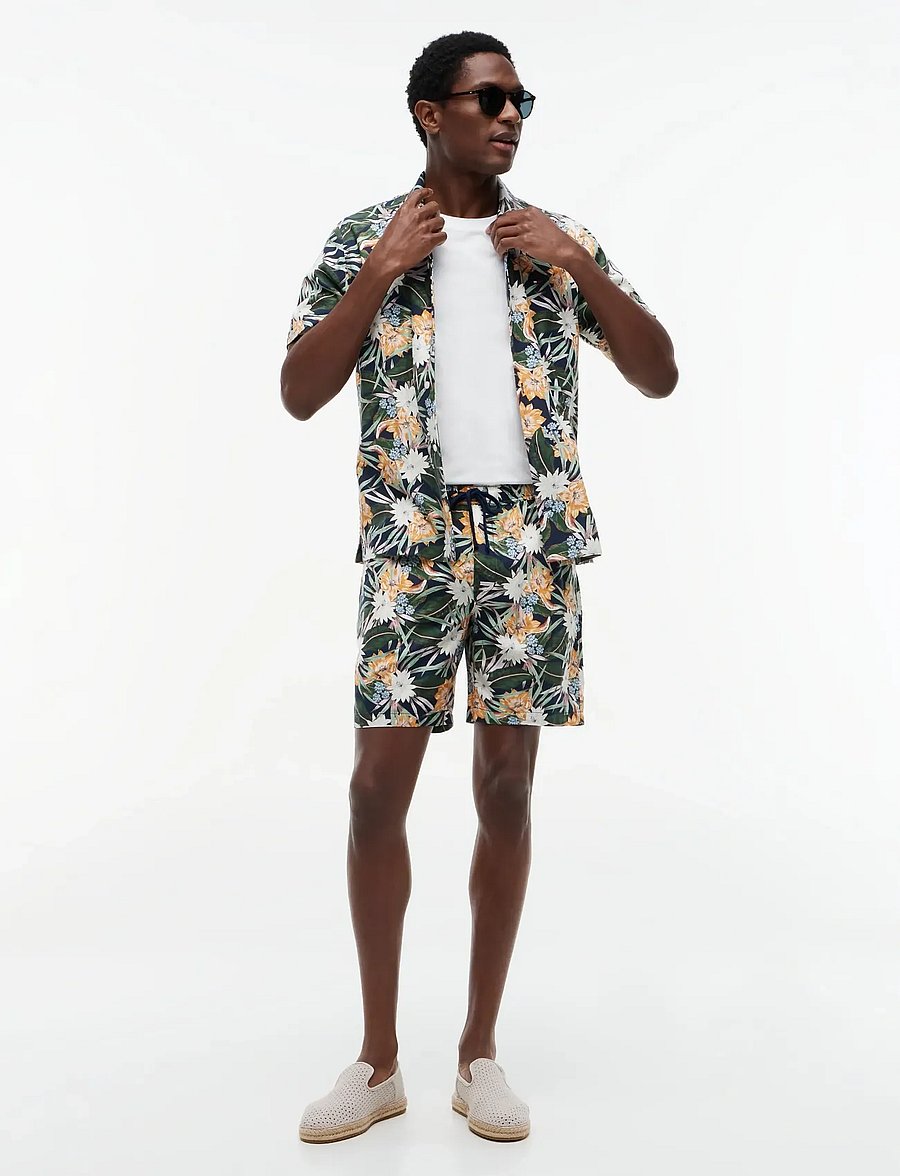 Tommy Hilfiger - DOVER 8" CO LYOCELL FLORAL 2/3 - casual shorts - carbon navy allover - 3