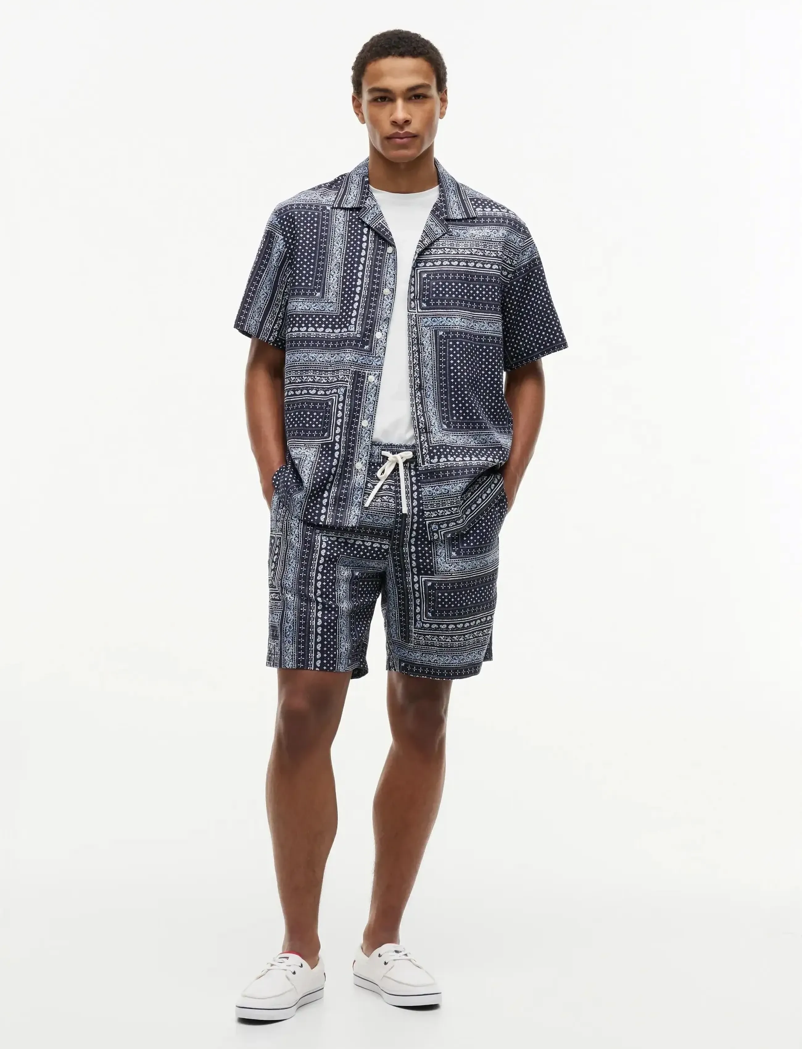Tommy Hilfiger - COTTON TENCEL BANDANA S/S SHIRT - kurzarmhemden - carbon navy   allover - 4