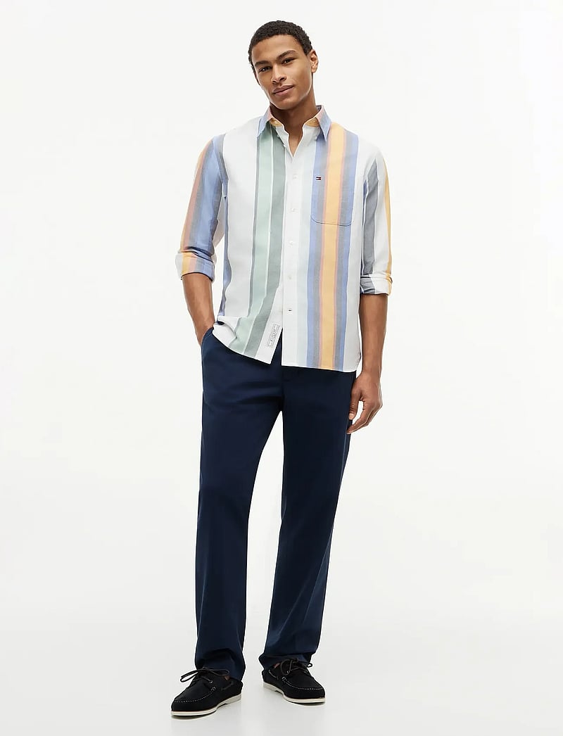 Tommy Hilfiger - HERITAGE OXFORD MULTI STP - stribede skjorter - white stripe - 4