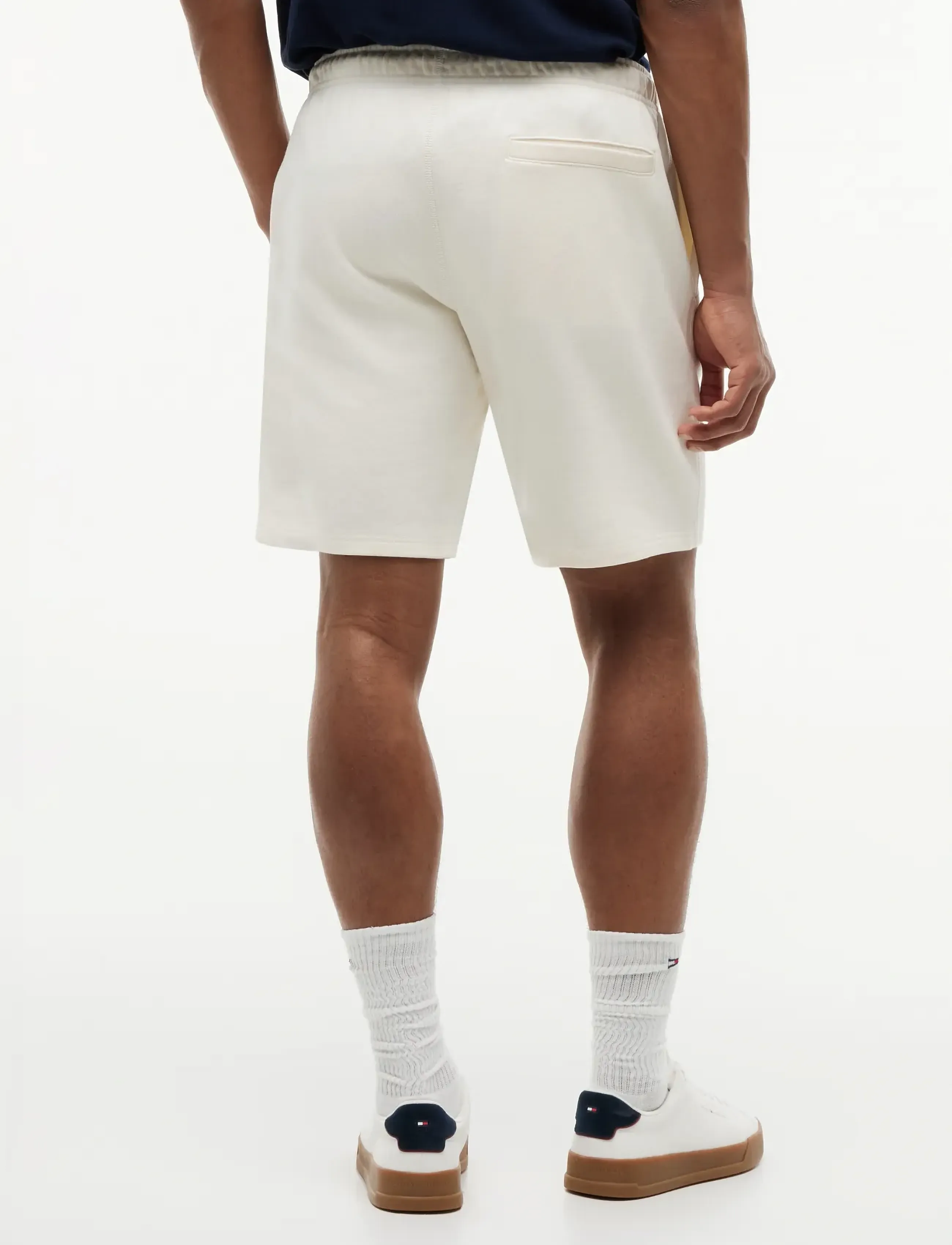 Tommy Hilfiger - RWB BOX FLAG TR SWEATSHORT - sweatshorts - ivory petal - 2