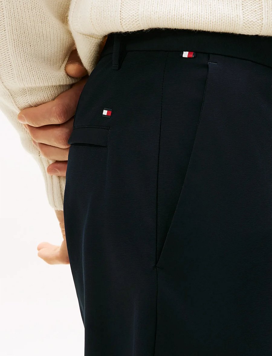 Tommy Hilfiger - DENTON KNIT TECH CHINO - chinos - desert sky - 4