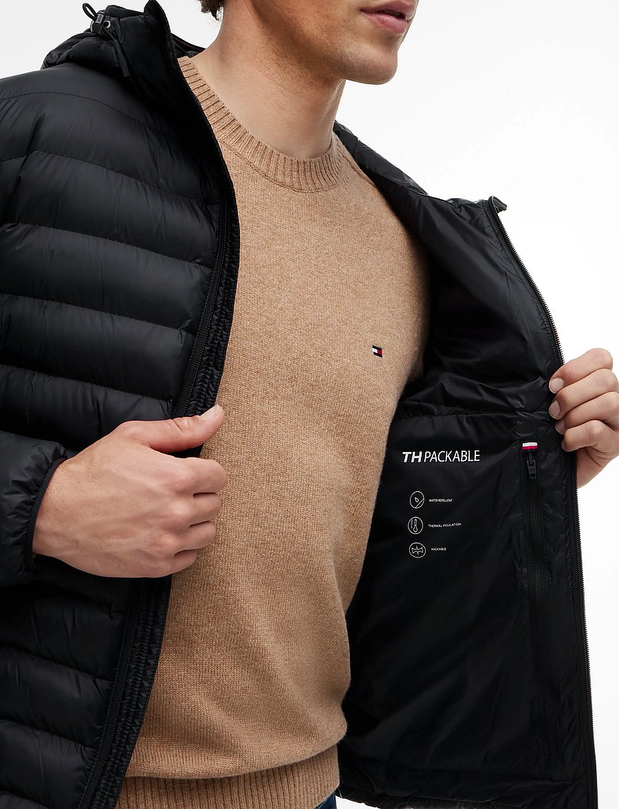 Tommy Hilfiger - PACKABLE RECYCLED HOODED JACKET - daunenjacken - black - 5