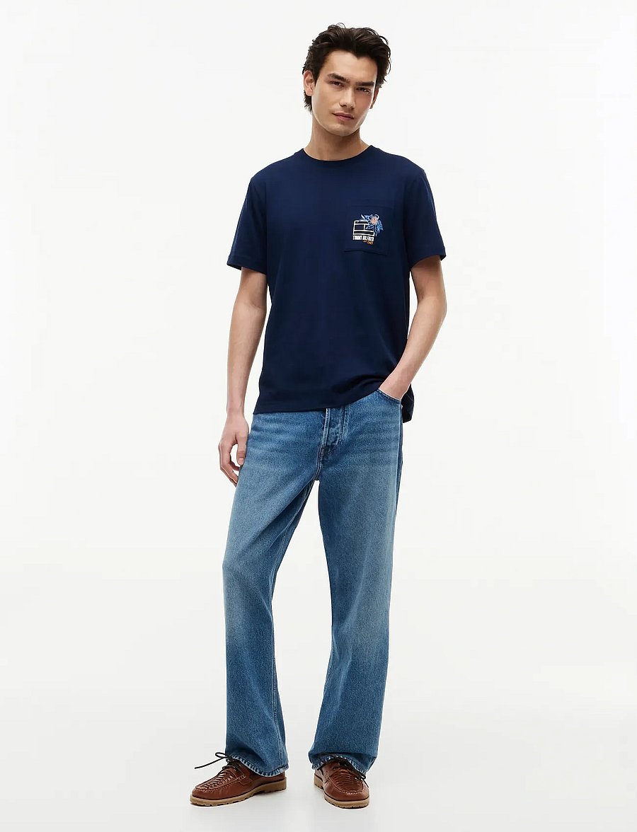 Tommy Hilfiger - SUMMER FLORAL GRAPHIC POCKET TEE - kurzärmelige t-shirts - carbon navy - 4