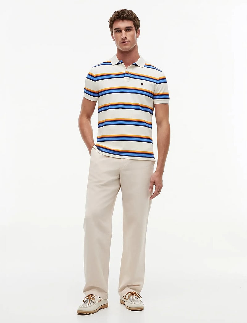 Tommy Hilfiger - VARIED ROADMAP STRIPE REG POLO - kortærmede poloer - ivory petal multi - 4
