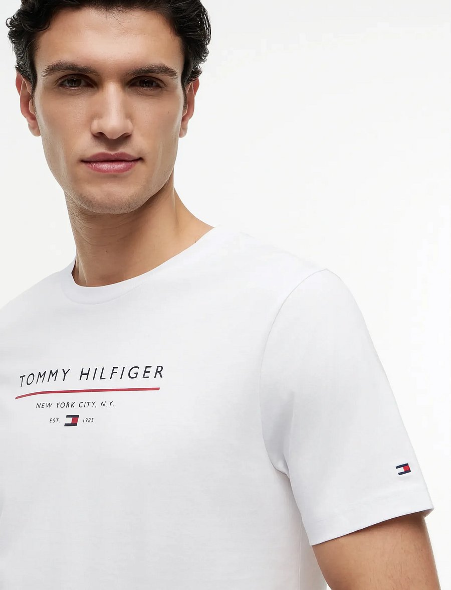 Tommy Hilfiger - BRAND LOVE NEW RWB REG TEE - short-sleeved t-shirts - white - 3
