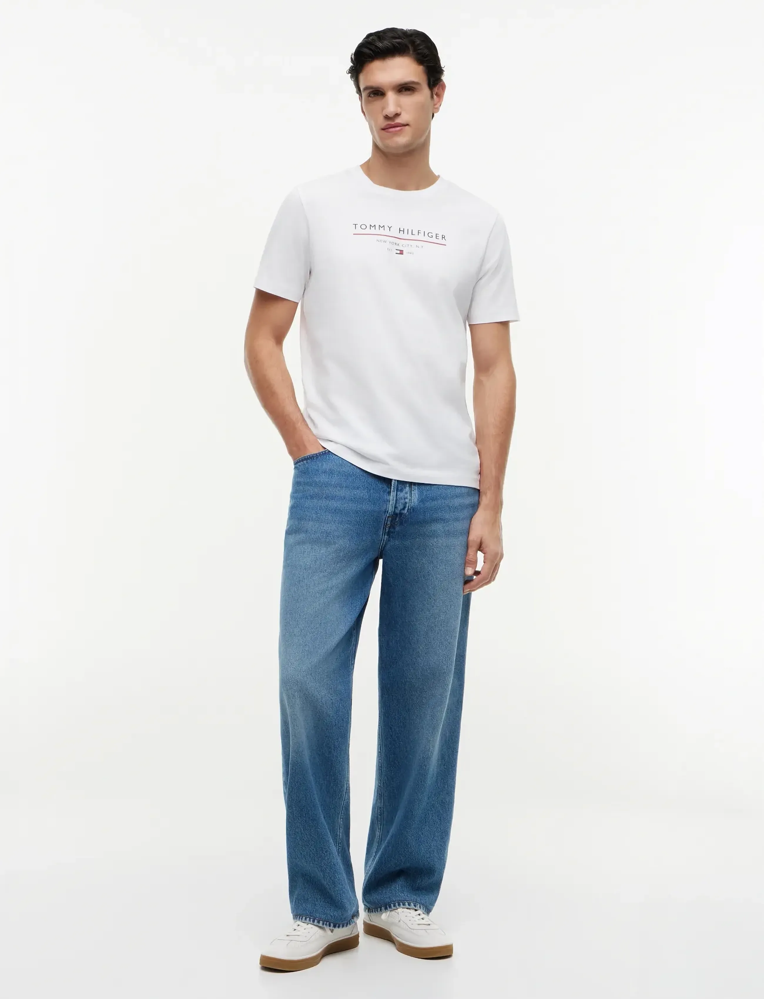 Tommy Hilfiger - BRAND LOVE NEW RWB REG TEE - kortermede t-skjorter - white - 4