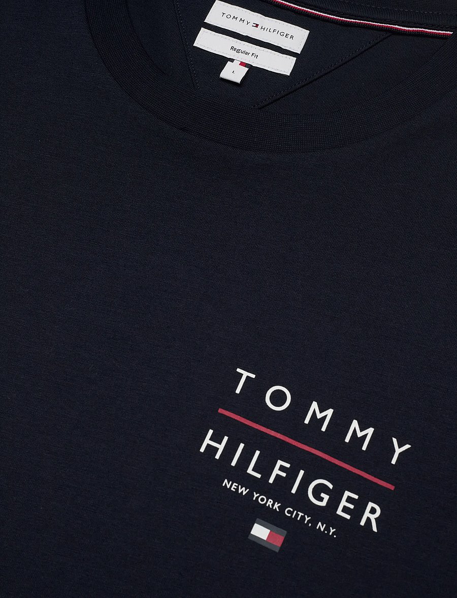 Tommy Hilfiger - BRAND LOVE LEFT CHEST RWB TEE - lyhythihaiset - desert sky - 5