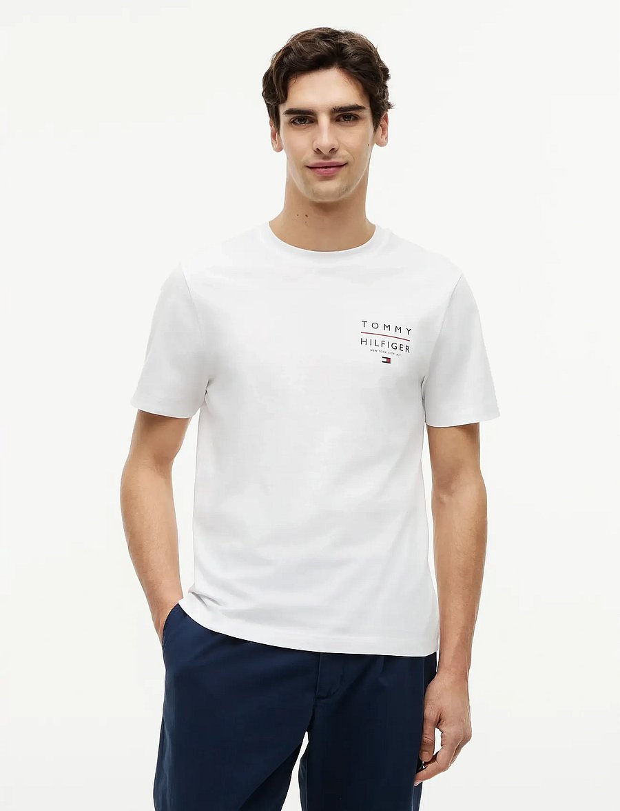 Tommy Hilfiger - BRAND LOVE LEFT CHEST RWB TEE - short-sleeved t-shirts - white - 0