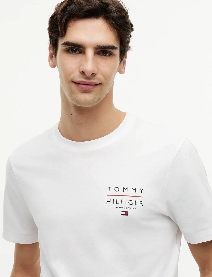 Tommy Hilfiger - BRAND LOVE LEFT CHEST RWB TEE - short-sleeved t-shirts - white - 3