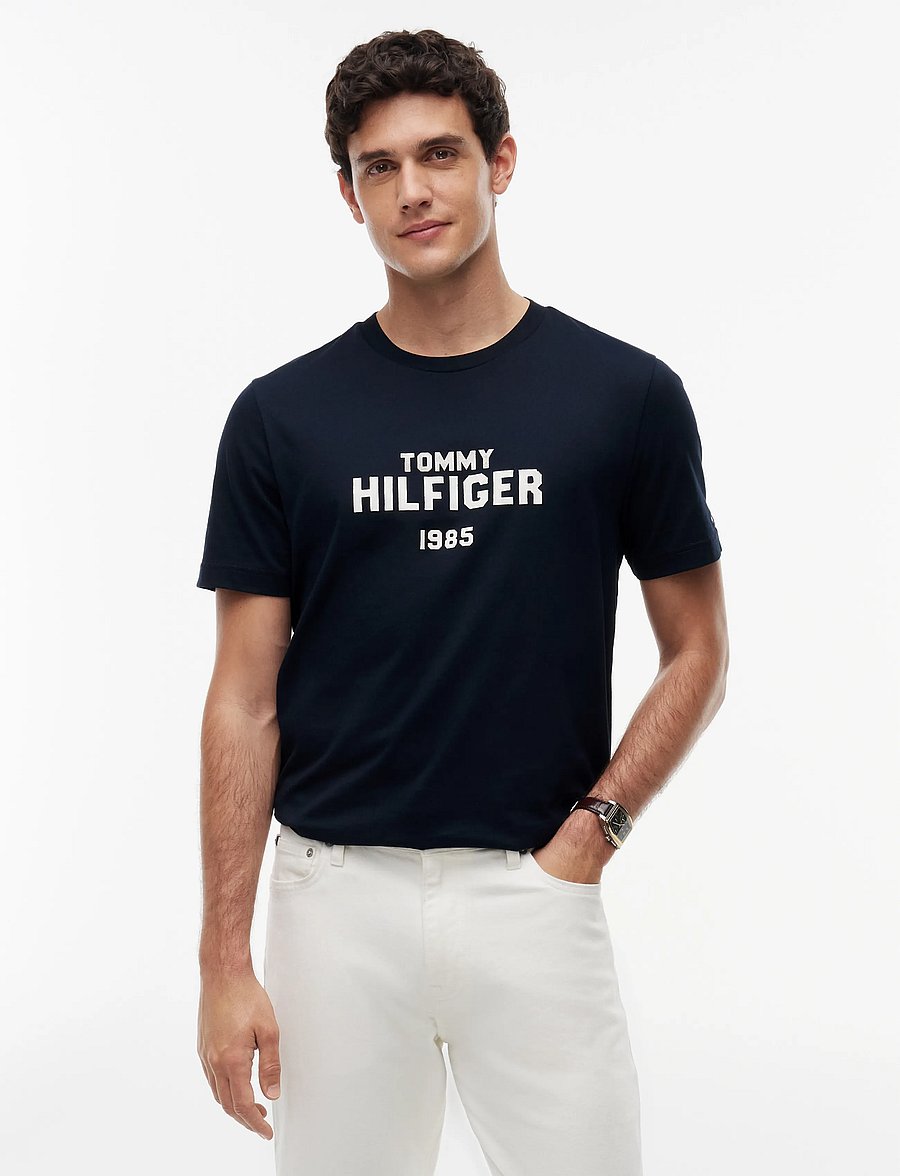 Tommy Hilfiger - BRAND LOVE STACK TEE - lühikeste varrukatega t-särgid - navy blue - 0