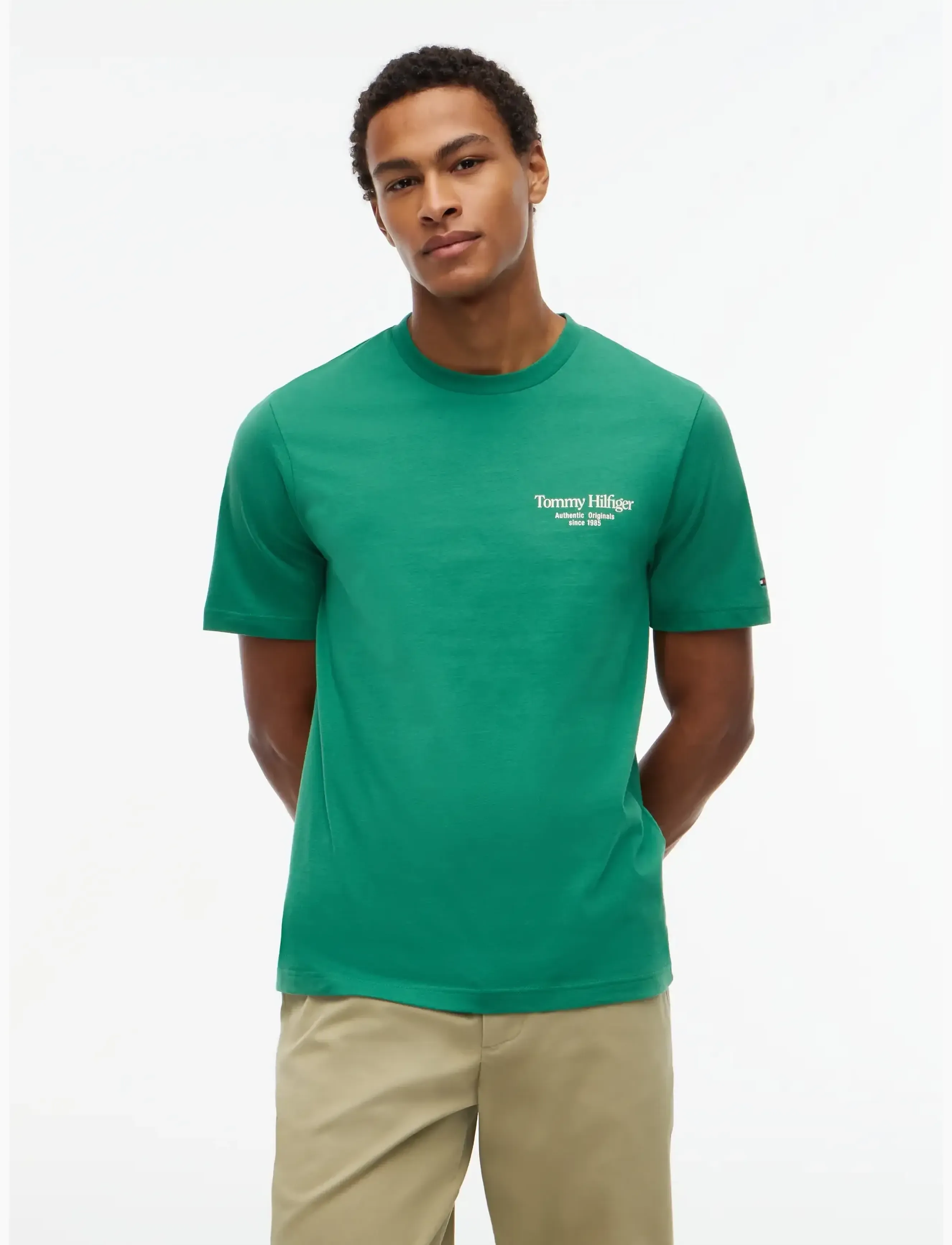 Tommy Hilfiger BACK TEXT SEASONAL GRAPHIC TEE - Riided - ALASKAN GREEN / green