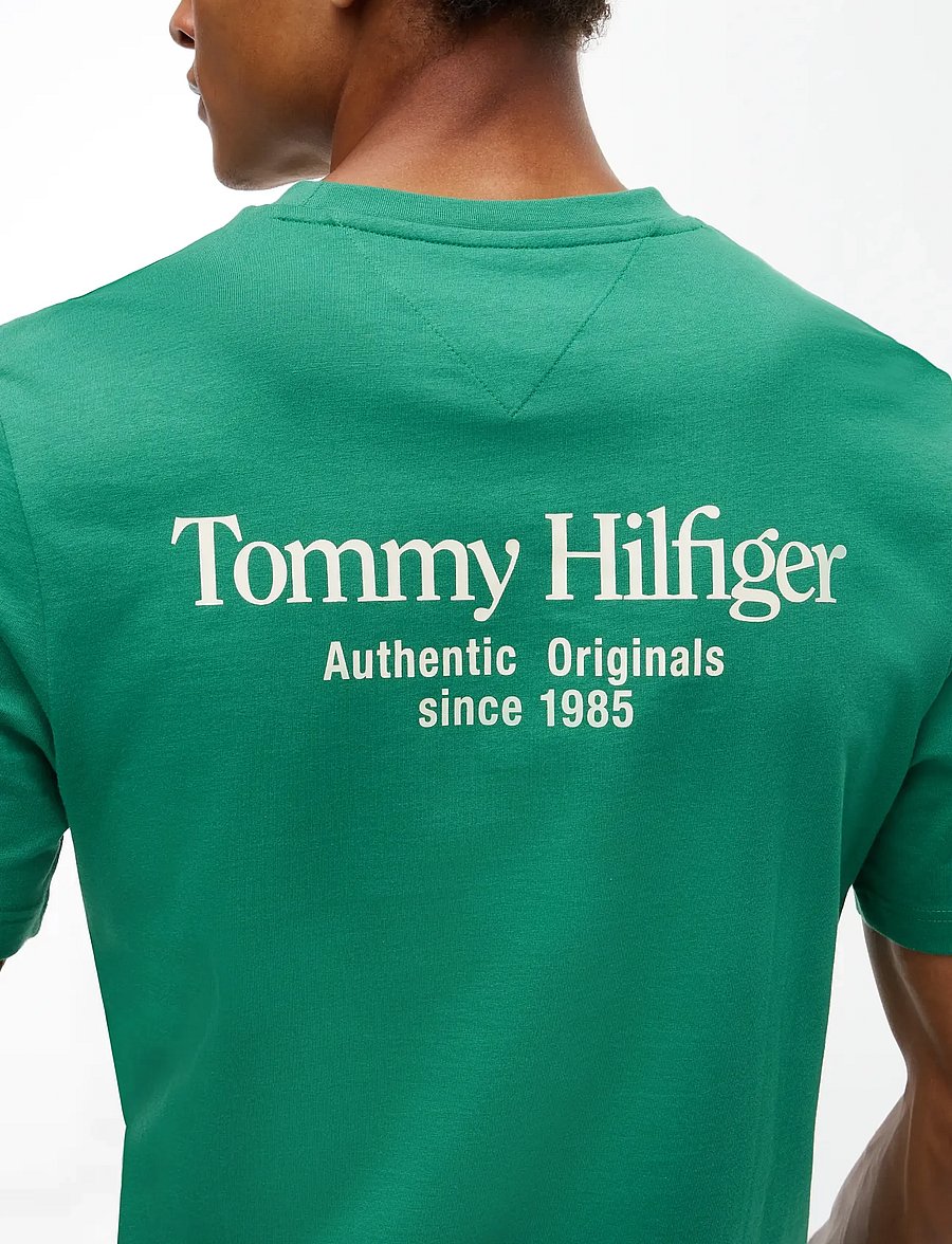 Tommy Hilfiger - BACK TEXT SEASONAL GRAPHIC TEE - lühikeste varrukatega t-särgid - alaskan green - 5