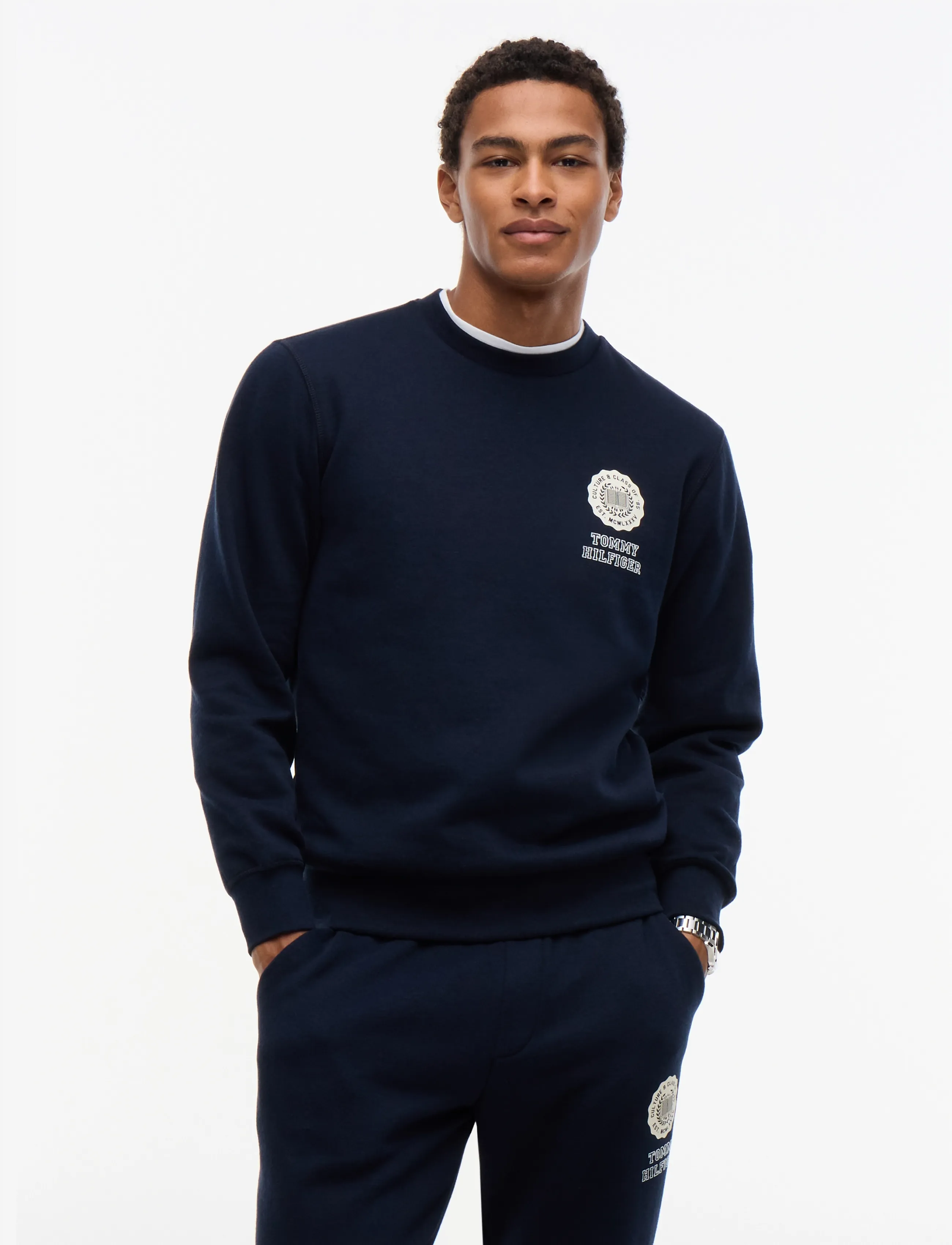 Tommy Hilfiger VARSITY ROUNDEL REG FLEECE CREW - Kleidung - NAVY BLUE / navy