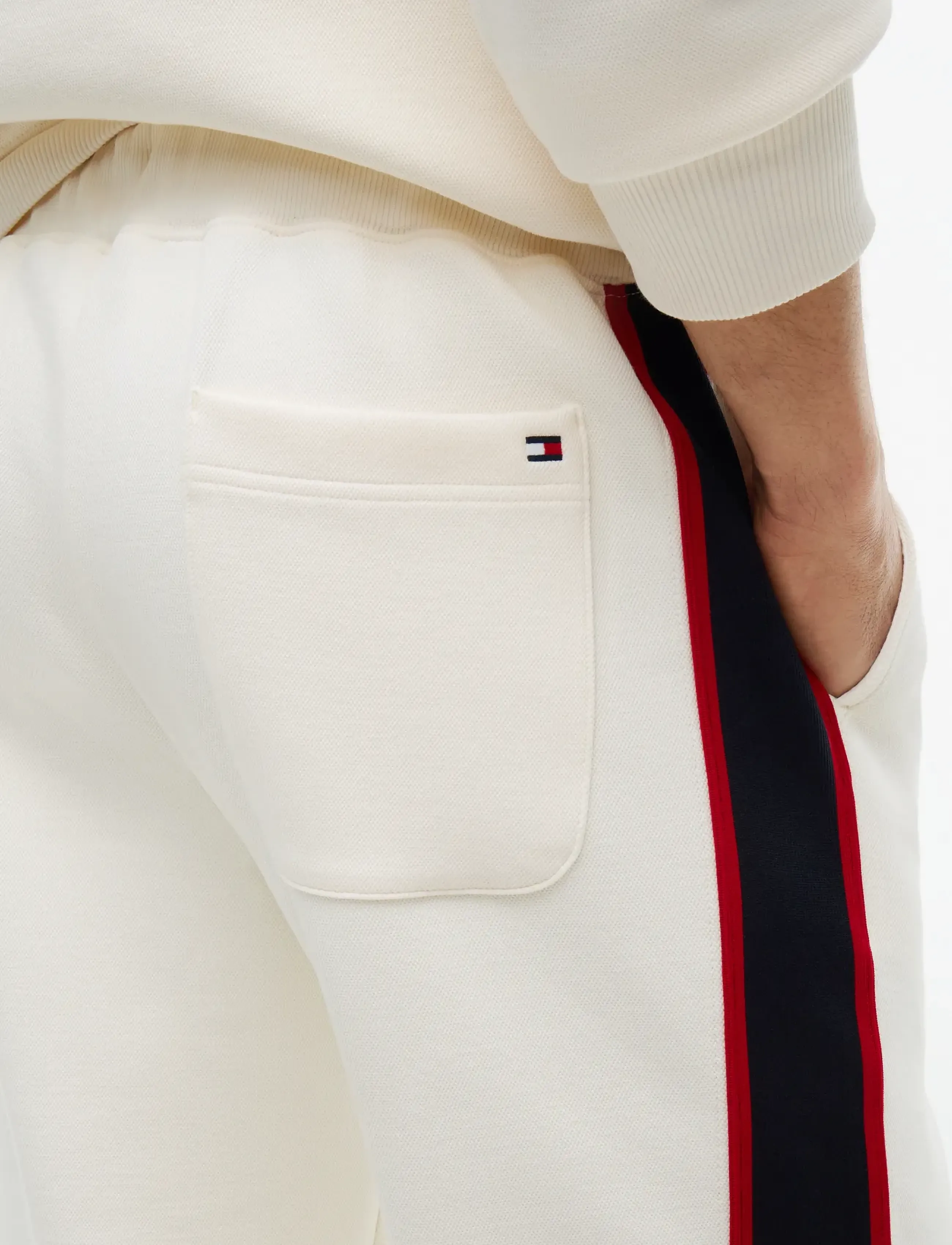 TOMMY HILFIGER Rwb Pique H Bagde Reg Pant byxor herr – bild 5
