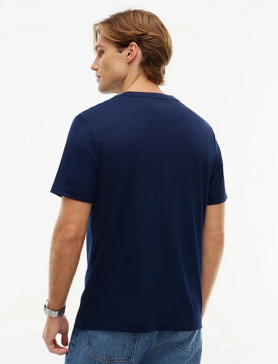 Tommy Hilfiger - LIGHT INTERLOCK POCKET CREST TEE - kurzärmelige t-shirts - carbon navy - 3