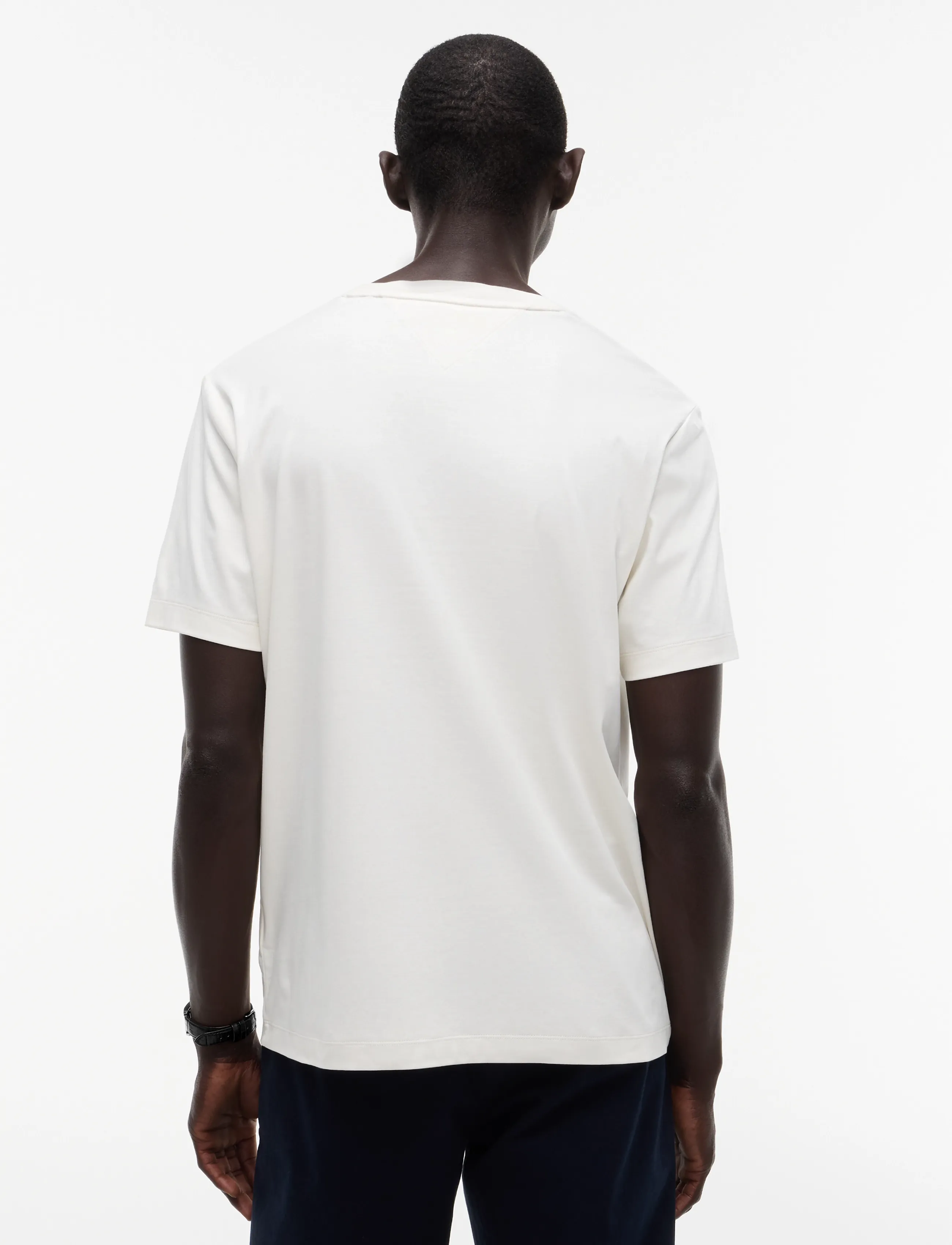 Tommy Hilfiger - LIGHT INTERLOCK POCKET CREST TEE - kurzärmelige t-shirts - ivory petal - 2