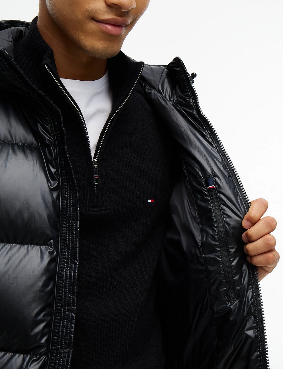Tommy Hilfiger - SHINY DOWN HOODED PUFFER - padded jackets - black - 3
