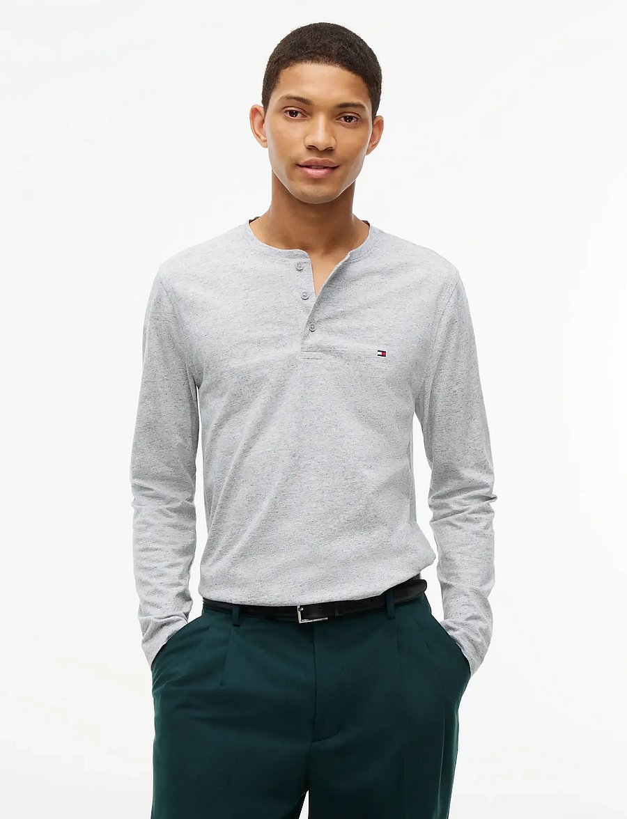 Tommy Hilfiger - ESS JERSEY HENLEY TEE - langärmelige t-shirts - light grey heather - 0
