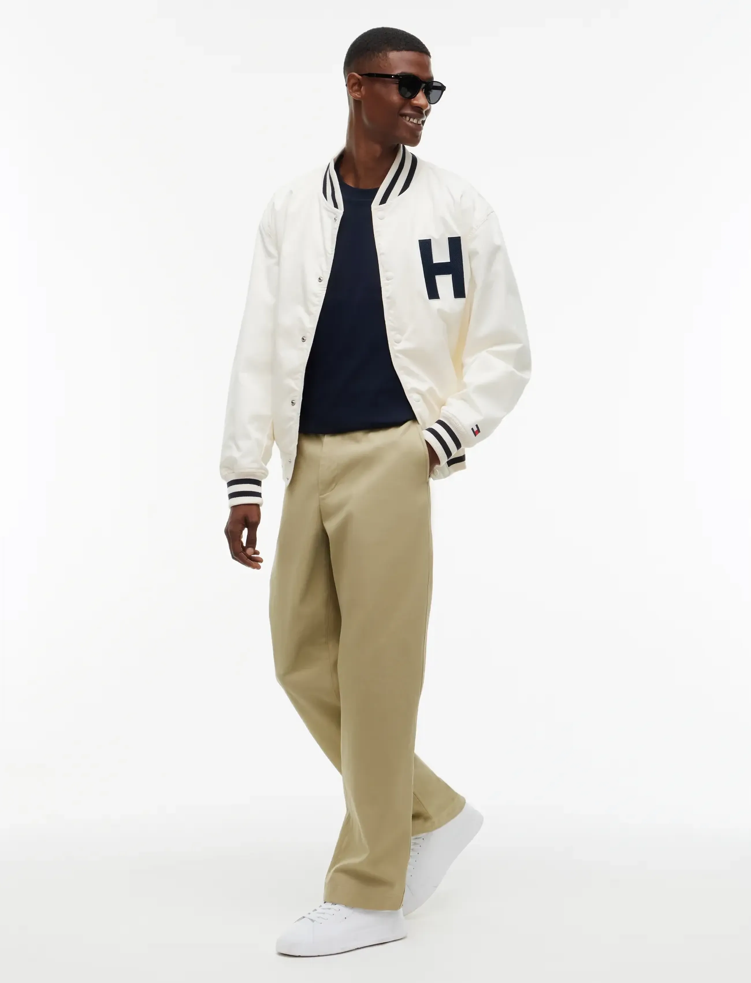 Tommy Hilfiger - BRAND LOVE SMALL SCRIPT LS TEE - navy blue - 4