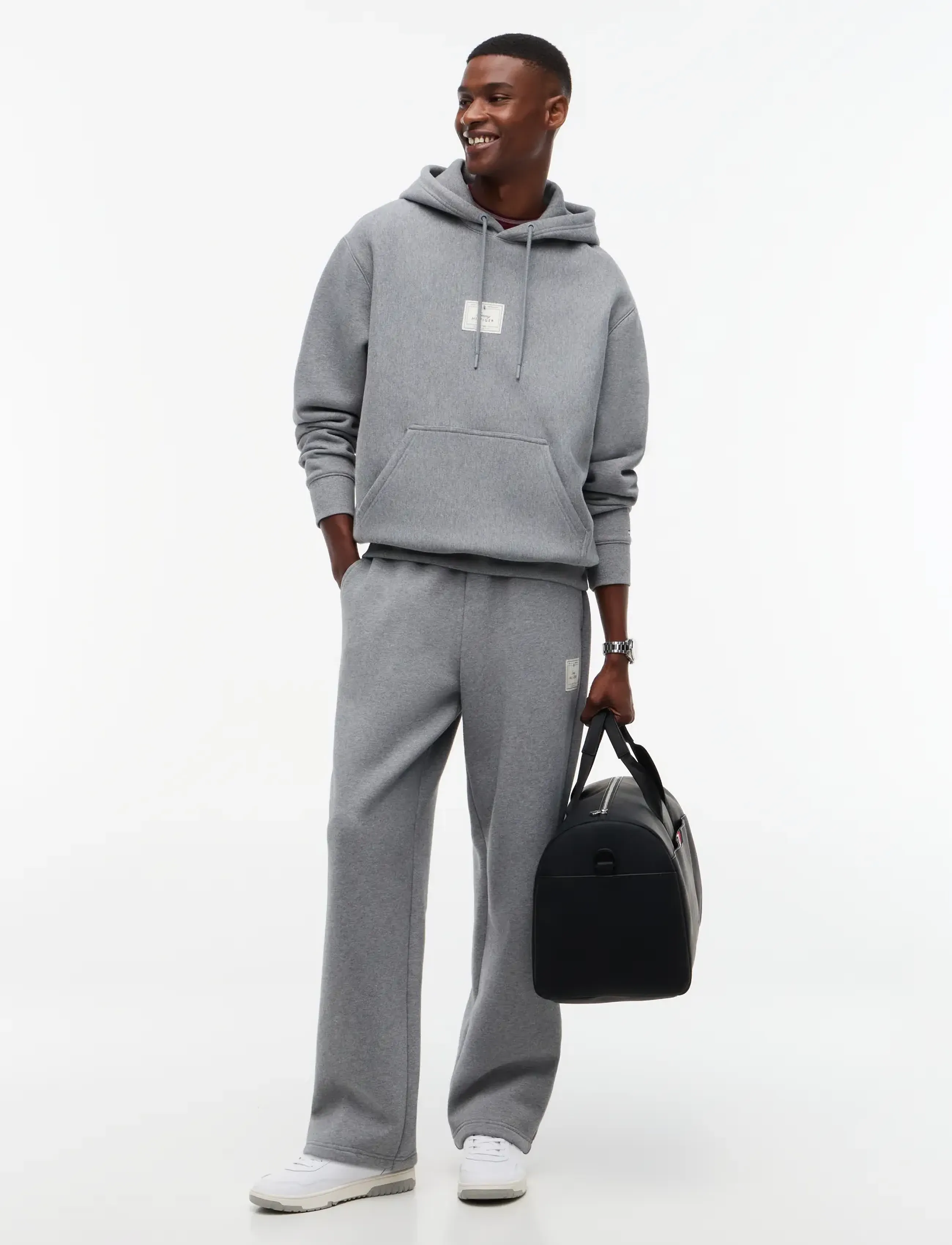 Tommy Hilfiger - SEASONAL GRAPHIC BADGE HOODIE - kapuzenpullover - medium grey heather - 4