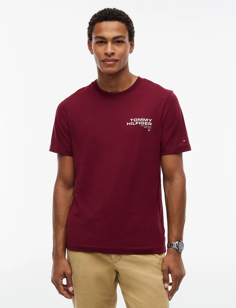 Tommy Hilfiger - NY BACK FLAG GRAPHIC TEE - kurzärmelige t-shirts - burgundy - 0