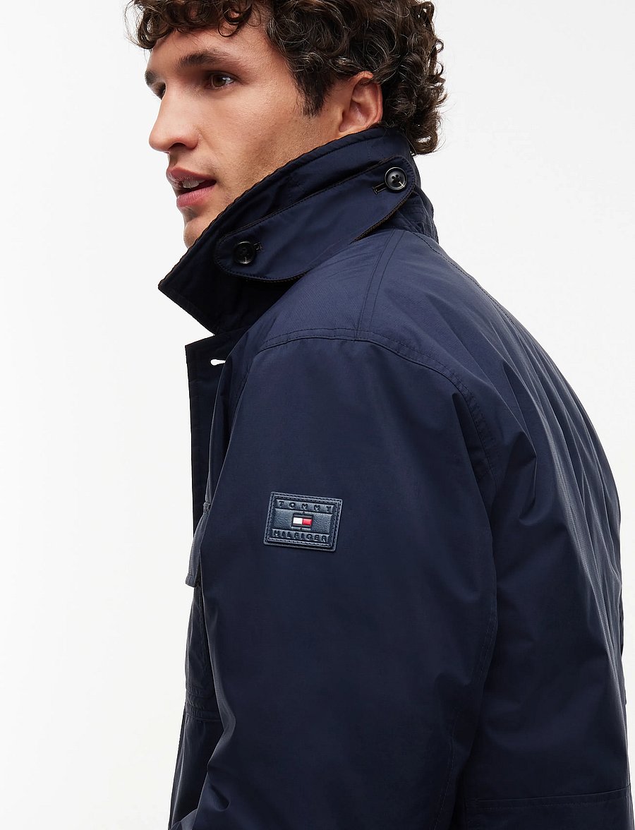 Tommy Hilfiger - SURPLUS PADDED BARN JACKET - gefütterte jacken - navy blue - 3