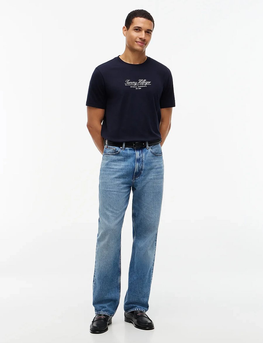 Tommy Hilfiger - BRAND LOVE BIG SCRIPT EMBRO TEE - navy blue - 4