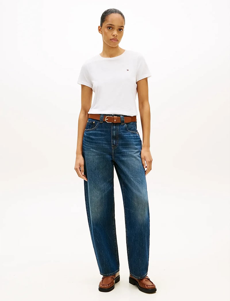 Tommy Hilfiger - HERITAGE CREW NECK TEE - t-shirts - classic white - 0