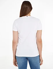 Tommy Hilfiger - HERITAGE V-NECK TEE - t-shirts - classic white - 4