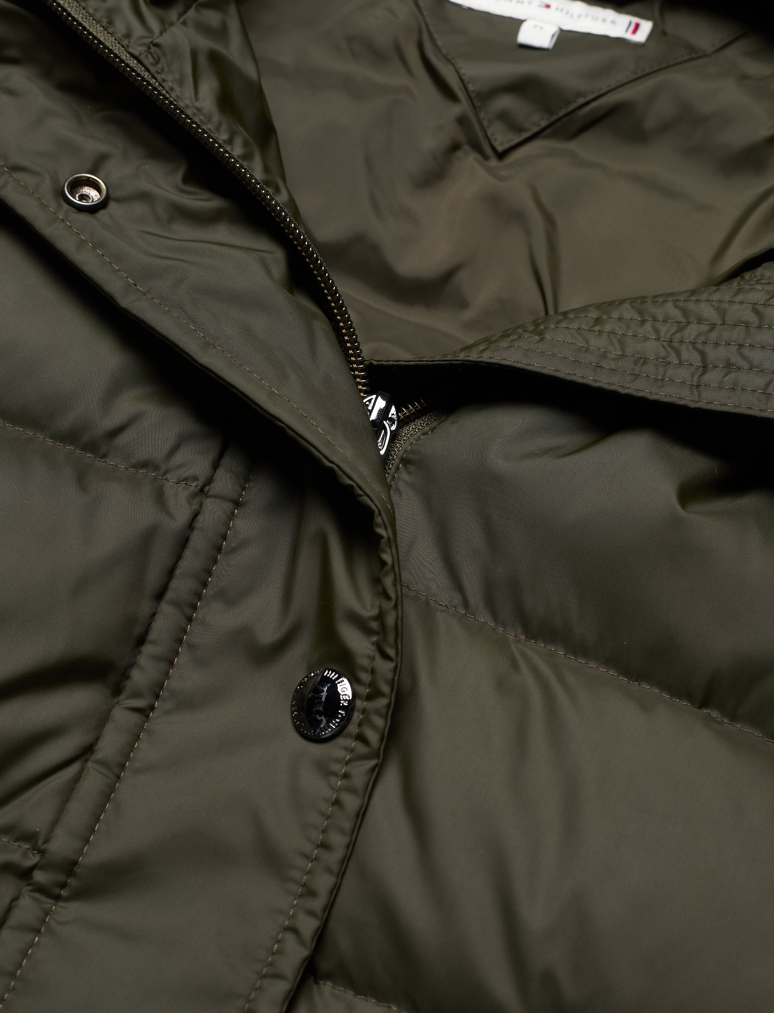 Tommy Hilfiger - TH ESS TYRA DOWN JKT WITH FUR - camo green - 2