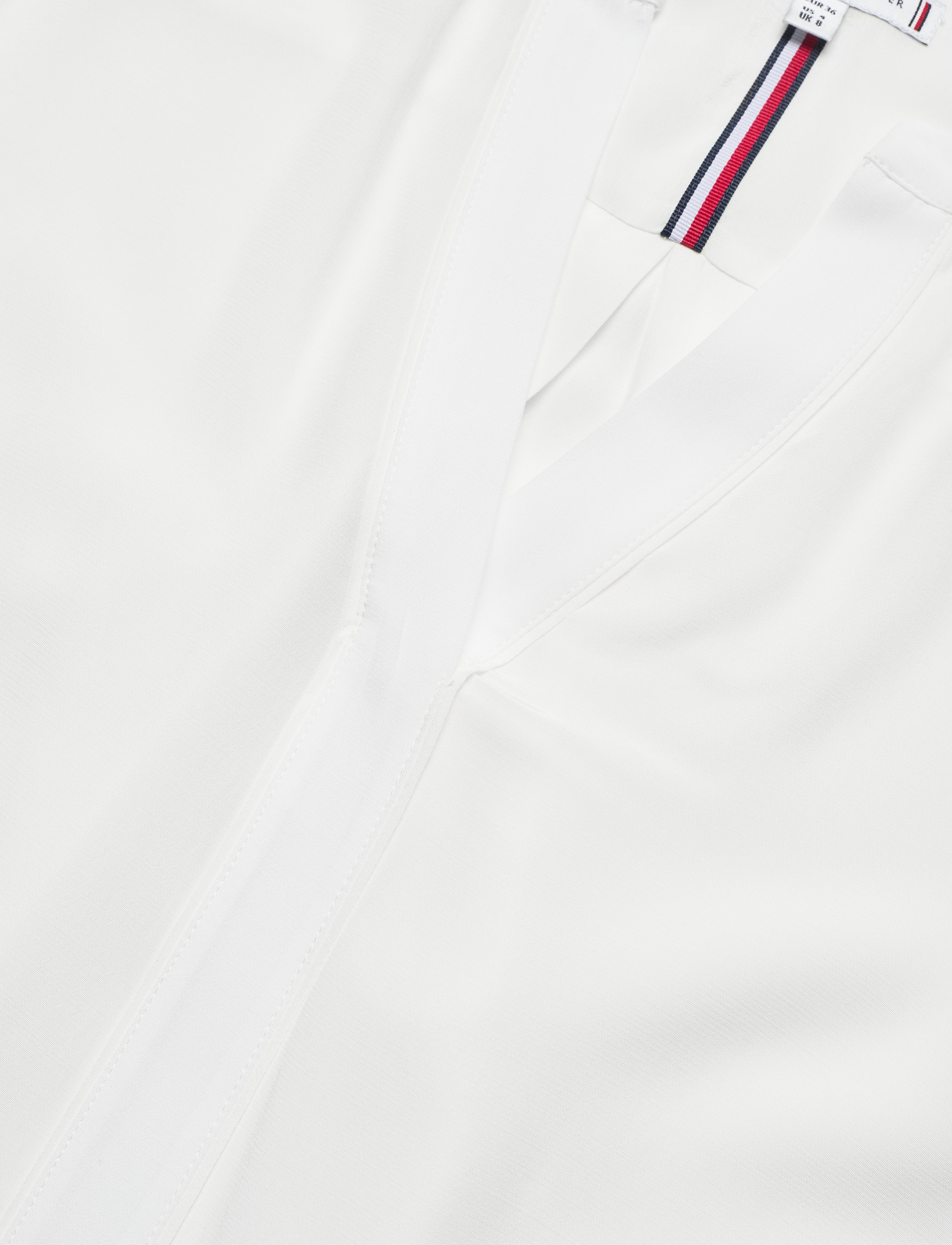 Tommy Hilfiger - VISCOSE V-NECK BLOUSE LS - ecru - 2