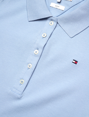 Tommy Hilfiger - 1985 SLIM PIQUE POLO DRESS SS - t-paitamekot - well water - 2