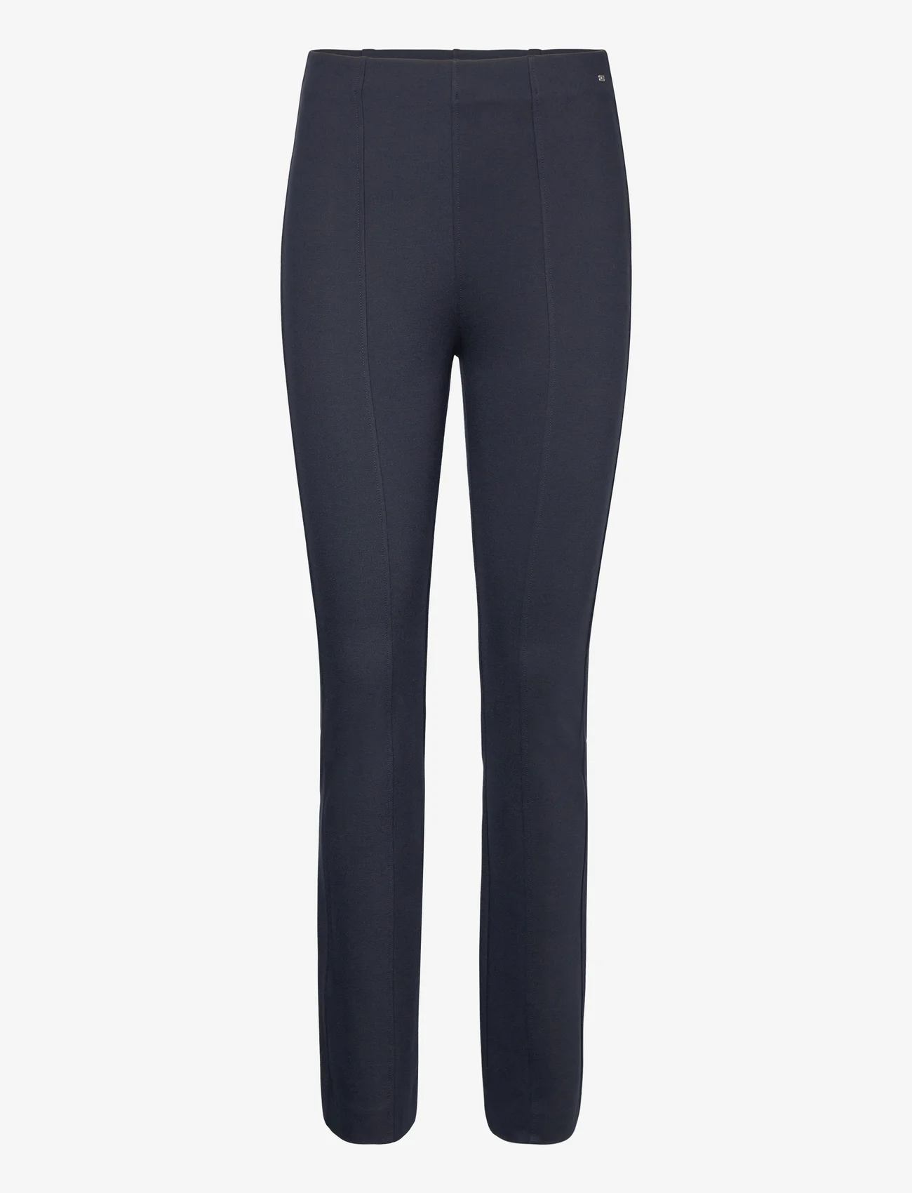 Tommy Hilfiger - ELEVATED SLIM KNITTED PANT - slim fit trousers - desert sky - 0