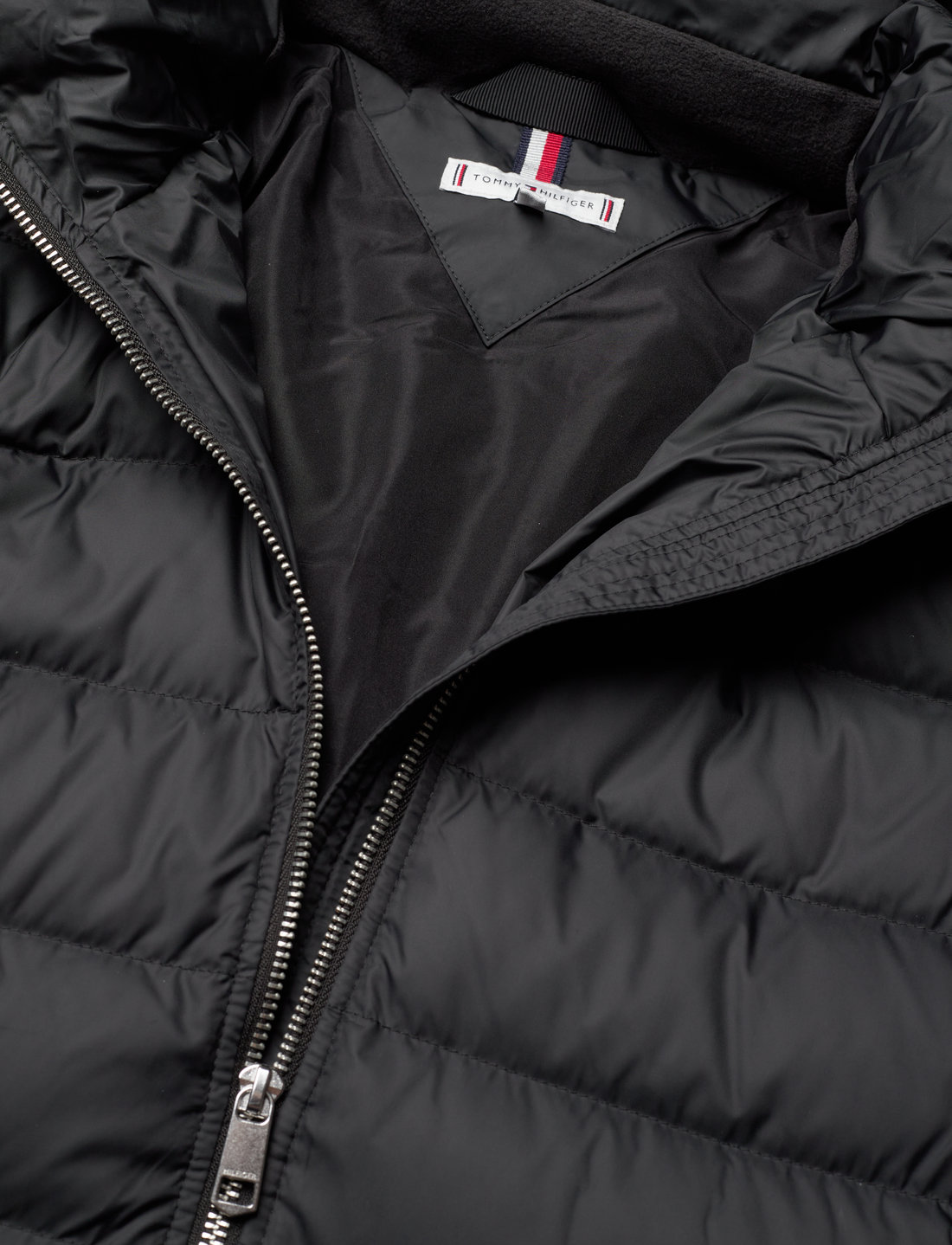 Tommy hilfiger tyra down 2025 fitted max