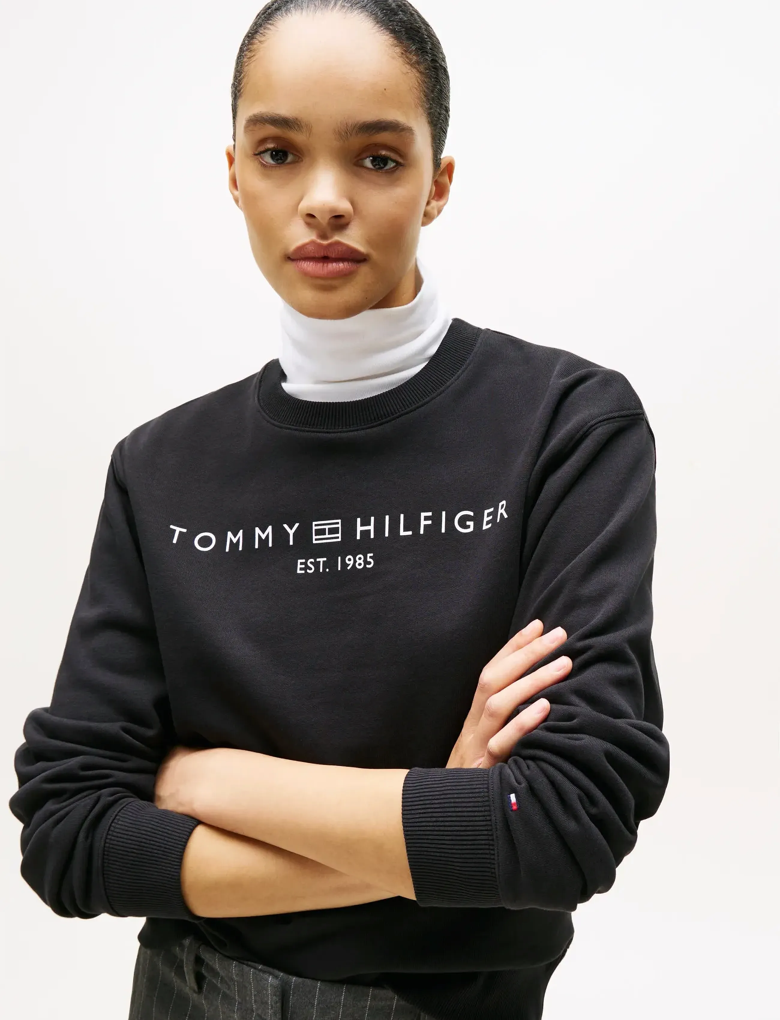 Tommy Hilfiger - MDRN REG CORP LOGO C-NK SWTSHRT - hverdags stil - black - 4