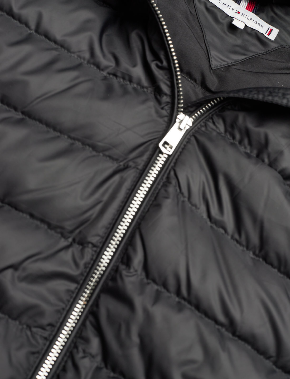 Tommy Hilfiger Feminine Lw Down Maxi - 139.95 €. Buy Padded Coats from Tommy  Hilfiger online at Boozt.com. Fast delivery and easy returns