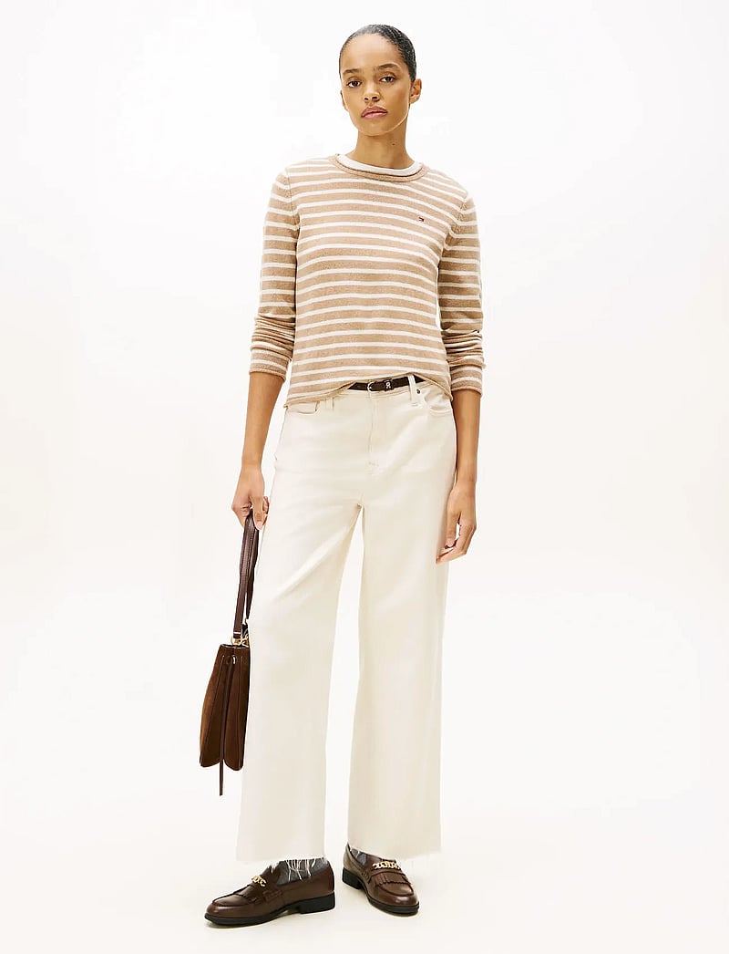 Tommy Hilfiger - SOFT WOOL C-NK LS SWEATER - sviitrid - safari canvas htr ivory petal stp - 2