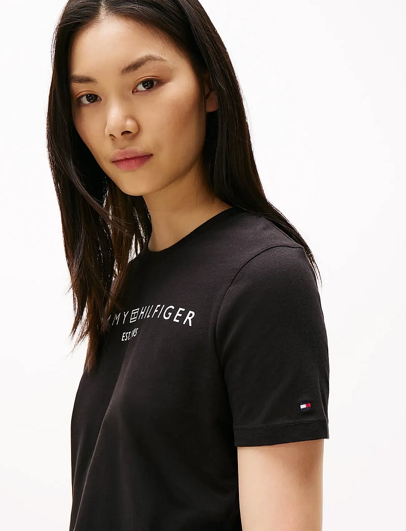 Tommy Hilfiger - REG CORP LOGO C-NK SS - t-shirts - black - 5