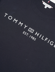 Tommy Hilfiger - REG CORP LOGO C-NK SS - najniższe ceny - desert sky - 2