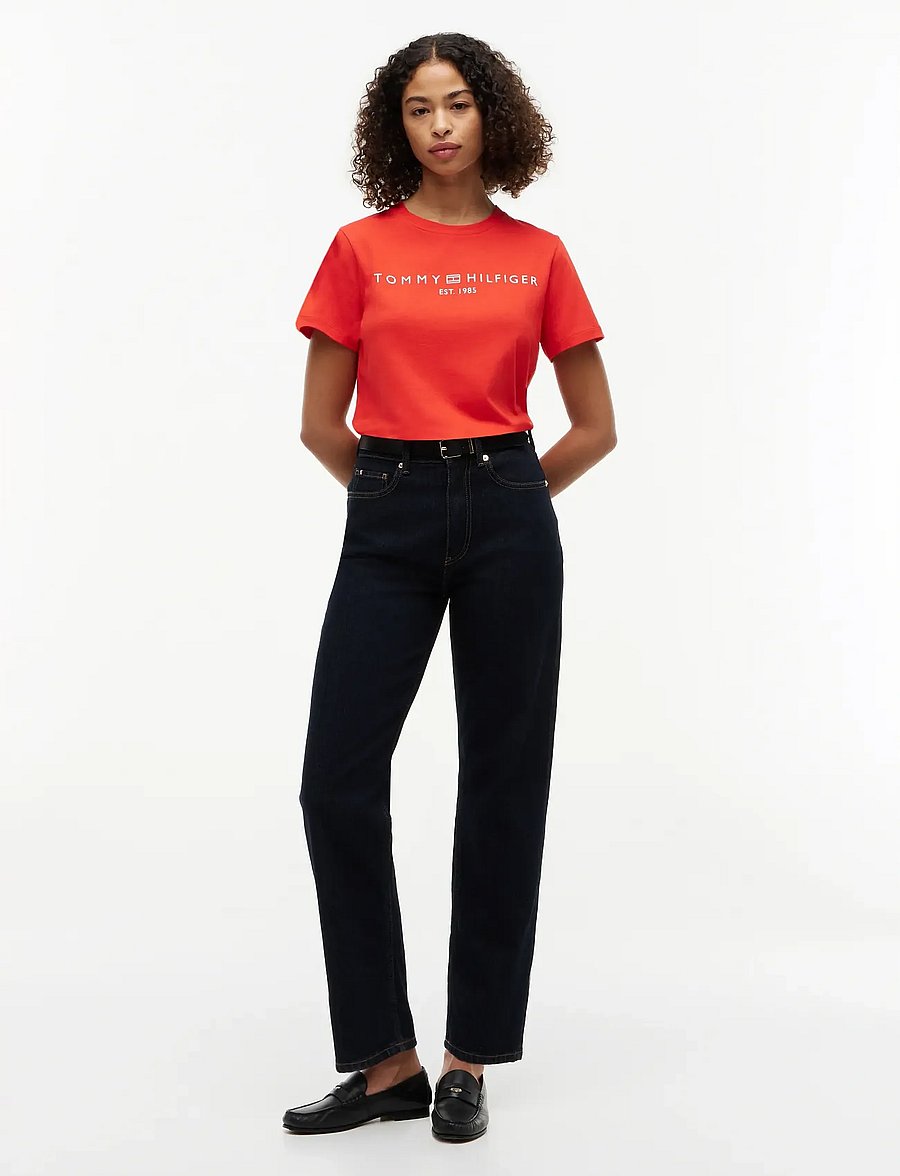 Tommy Hilfiger - REG CORP LOGO C-NK SS - t-shirts - fire red - 4