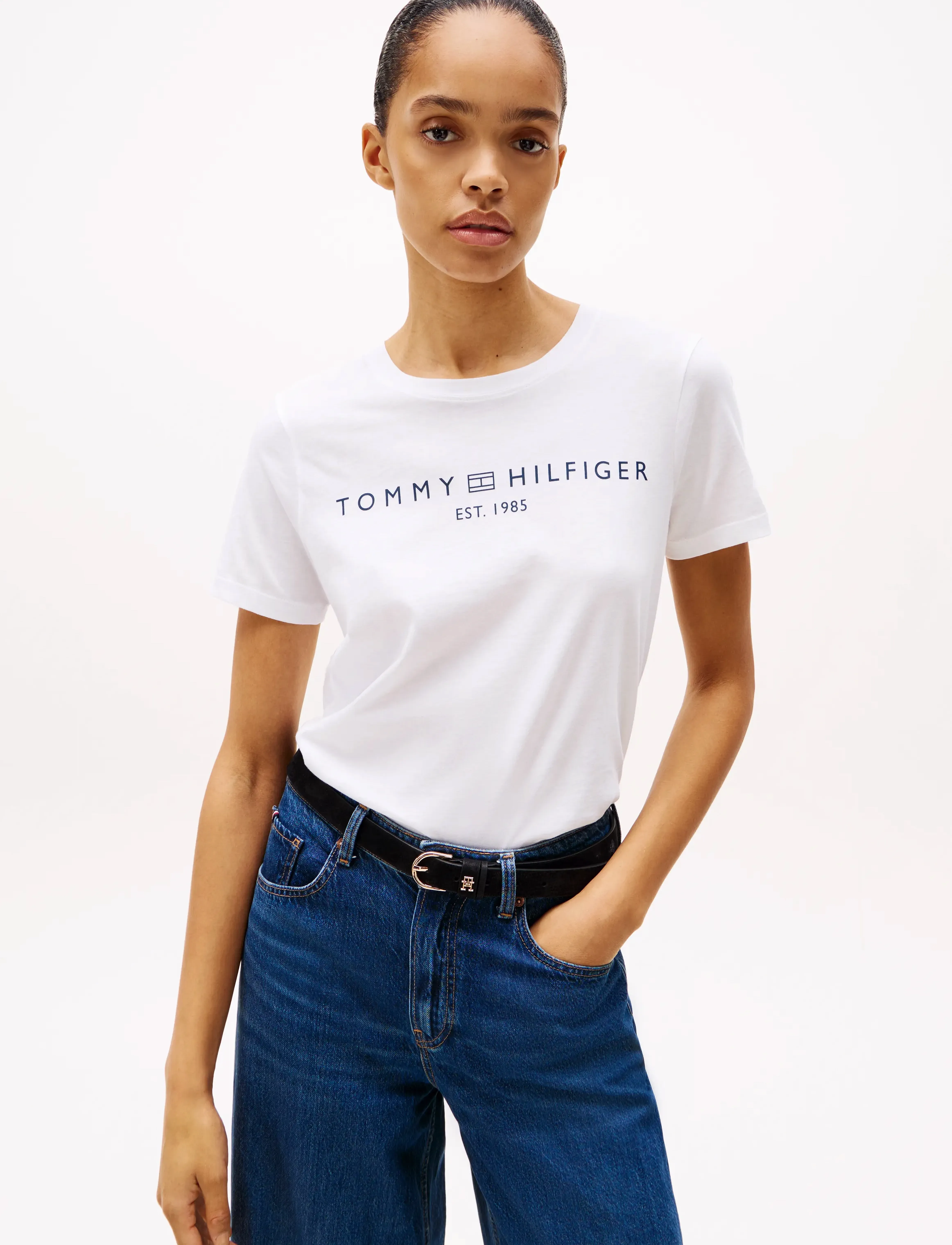 Tommy Hilfiger REG CORP LOGO C-NK SS - T-shirts & Tops - OPTIC WHITE / white