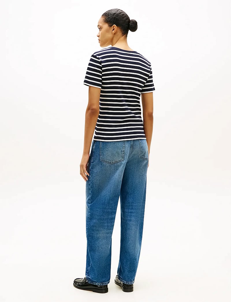 Tommy Hilfiger - NEW SLIM CODY V-NK SS - t-shirts - nos breton desert sky/ ecru - 3