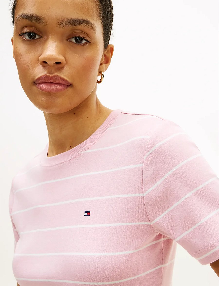 Tommy Hilfiger - SLIM CODY C-NK S/S TEE - t-shirts - fine stp bonita pink ecru - 5