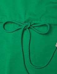 Tommy Hilfiger - 1985 REG MINI CORP TEE DRSS SS - marškinėlių tipo suknelės - olympic green - 3