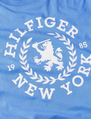 Tommy Hilfiger - REG CREST C-NK TEE SS - t-shirts - blue spell - 6