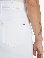 Tommy Hilfiger - DNM A-LINE SKIRT HW WHITE - midi skirts - th optic white - 3