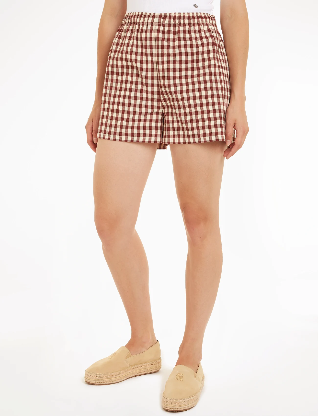 Tommy Hilfiger - GINGHAM PULL ON SHORT - casual shorts - gingham/ deep rouge - 1