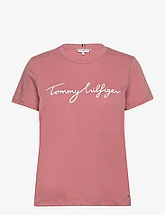 Tommy Hilfiger - REG C-NK SIGNATURE TEE SS - t-shirts - teaberry blossom - 0