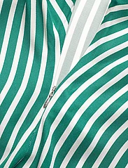 Tommy Hilfiger - FLUID STRIPE VN SS BLOUSE - lyhythihaiset puserot - bold stp/ olympic green - 3
