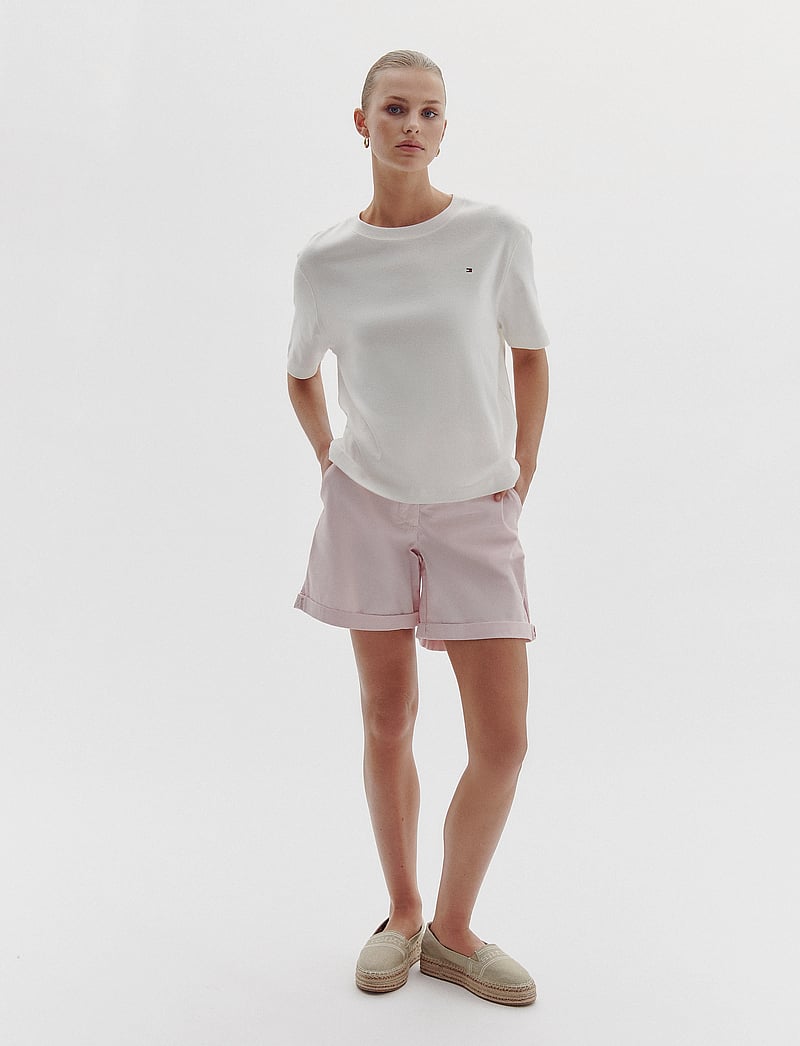 Tommy Hilfiger - CO BLEND GMD CHINO SHORT - chino-shorts - light pink - 0